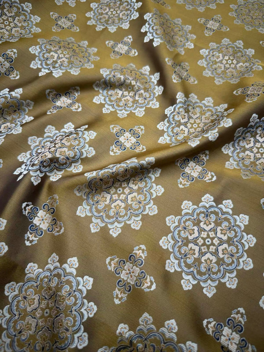Song brocade silk satin，35MM, 140cm Width